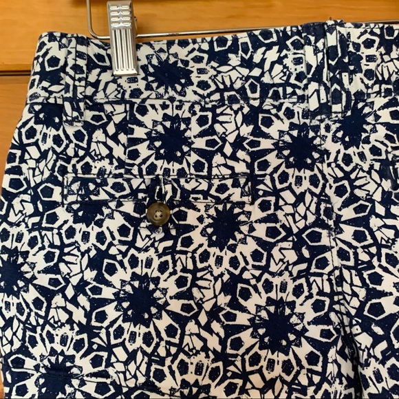 Red Camel Shorts - Picture 6 of 7